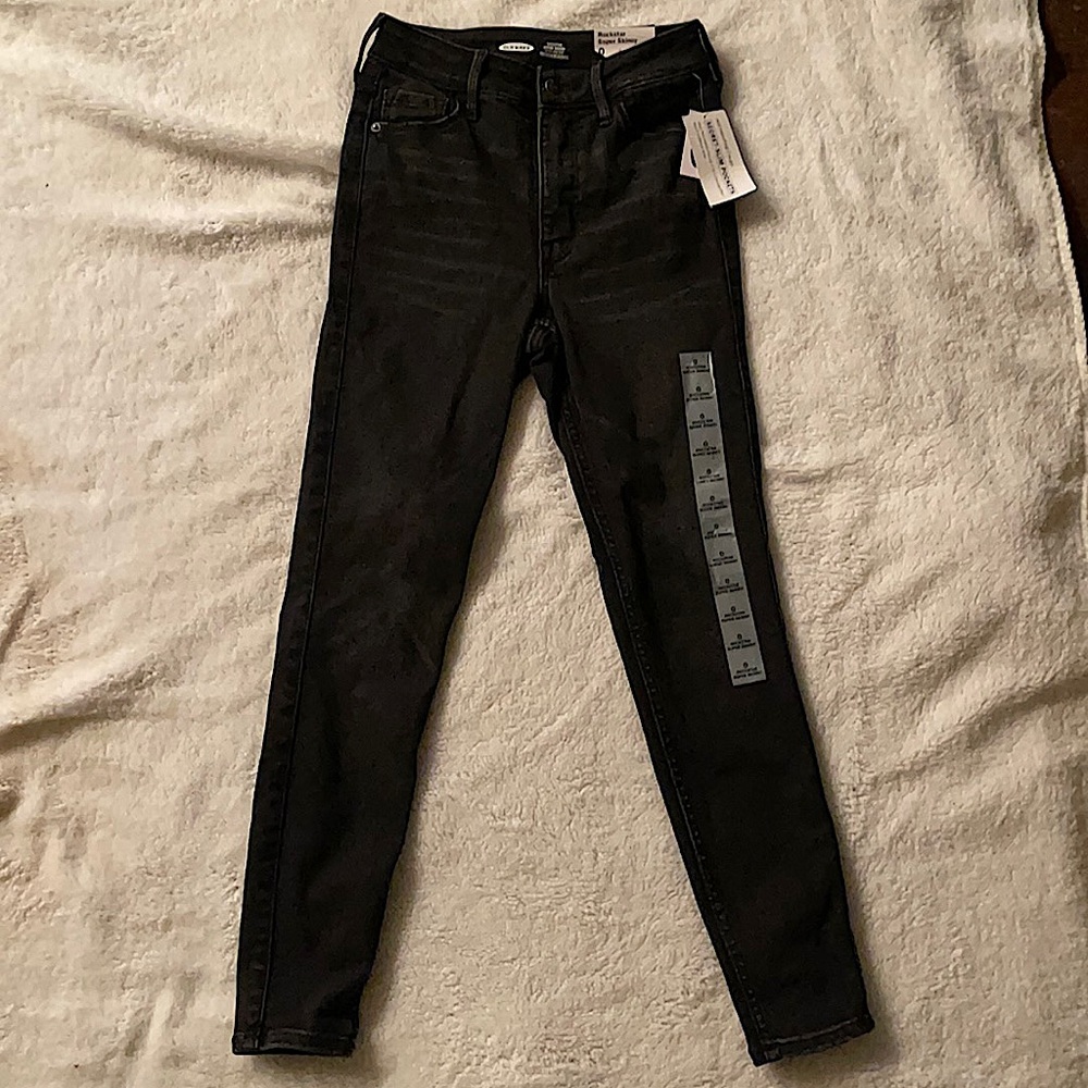 Old Navy Rockstar Super Skinny jeans